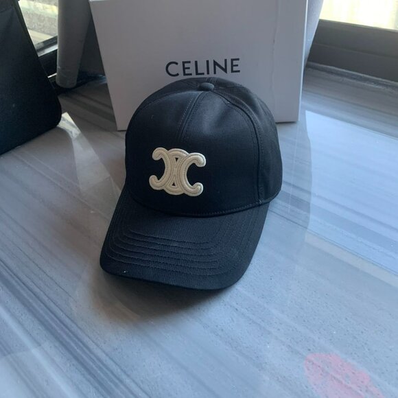 Celine Black Hat with White Band - Picture 5 of 5